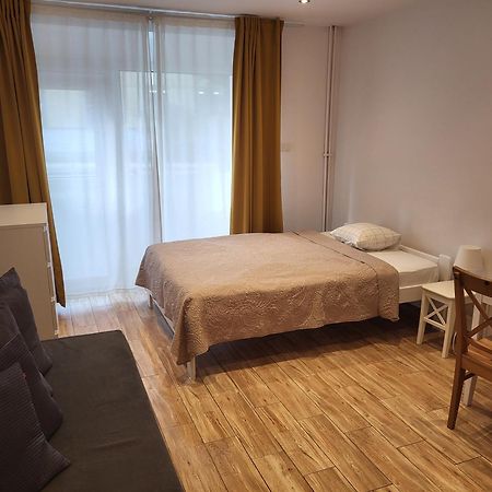 Pokoje Goscinne Przy Ogrodzie Staromiejskim Wrocław Extérieur photo