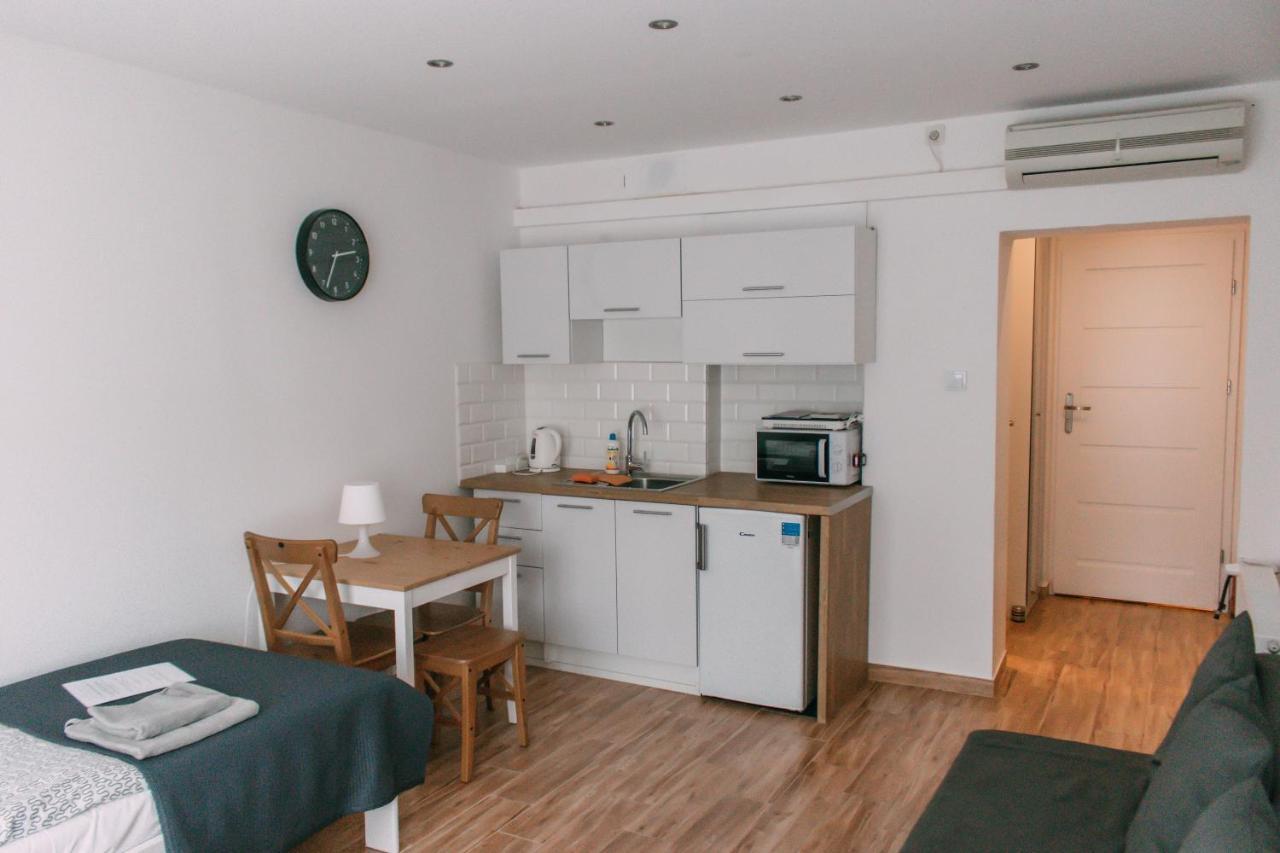 Pokoje Goscinne Przy Ogrodzie Staromiejskim Wrocław Extérieur photo