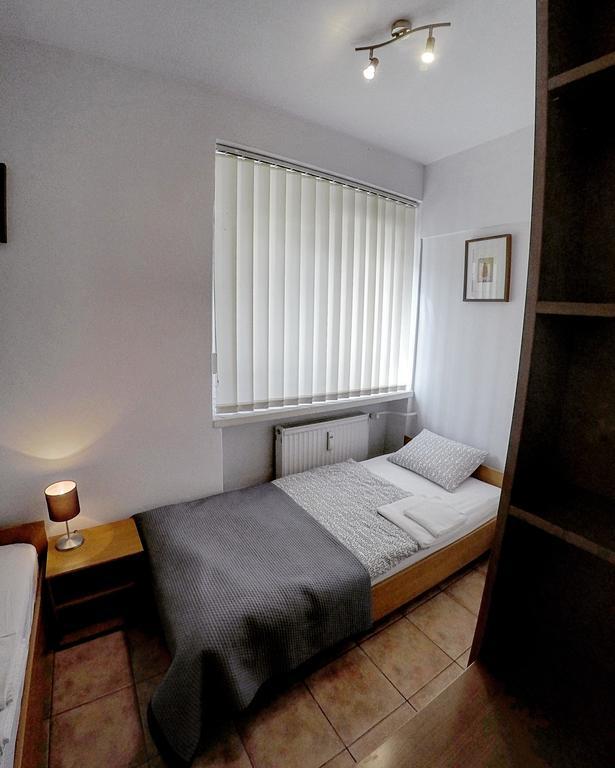 Pokoje Goscinne Przy Ogrodzie Staromiejskim Wrocław Extérieur photo